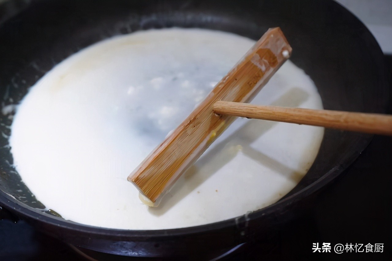 早餐吃稀饭面条不如这道减脂餐，5分钟搞定，是上班族必备营养餐