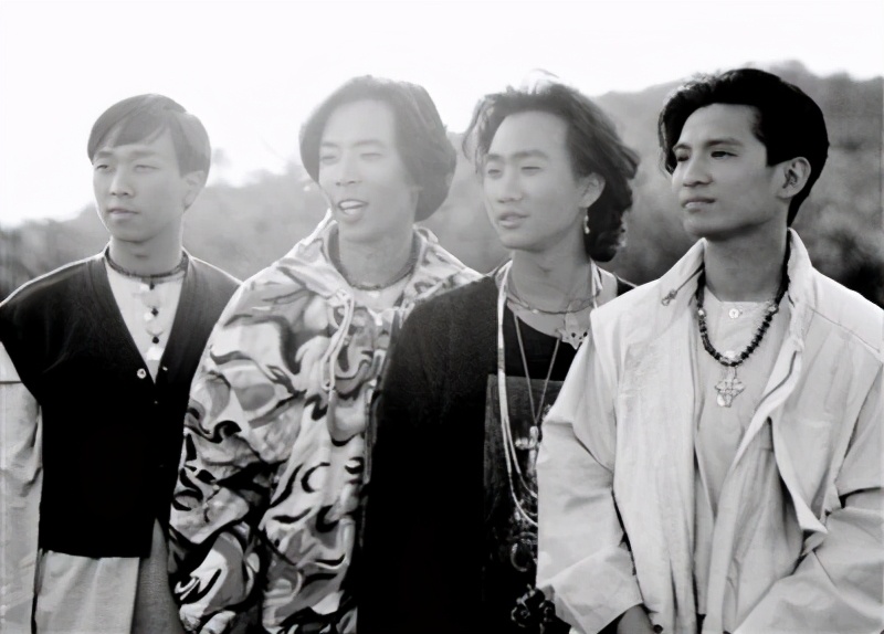 beyond是什么意思黄家驹的31载人生