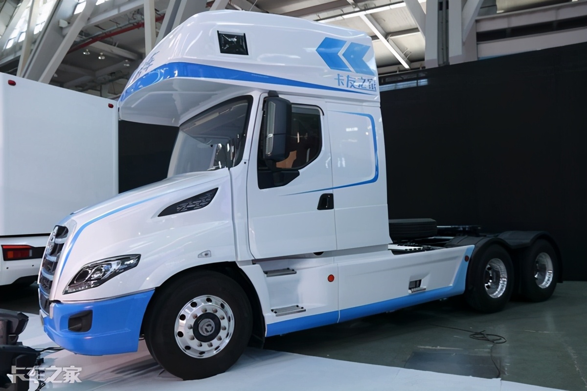 都是房车，T7L和T7C驾驶室长度却差了75cm，它俩到底有何不同？
