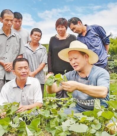 浙大迅猛发展原因曝光！关心学生、改善硬件、美化校园、拓展合作，离不开这些人！
