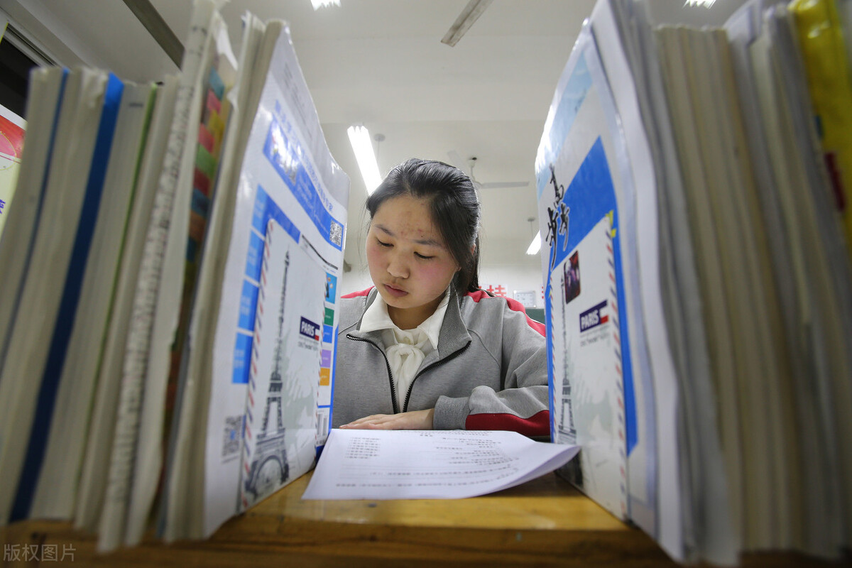 高三数学老师：一学期分3个阶段，一个要稳、一个要多、一个要快