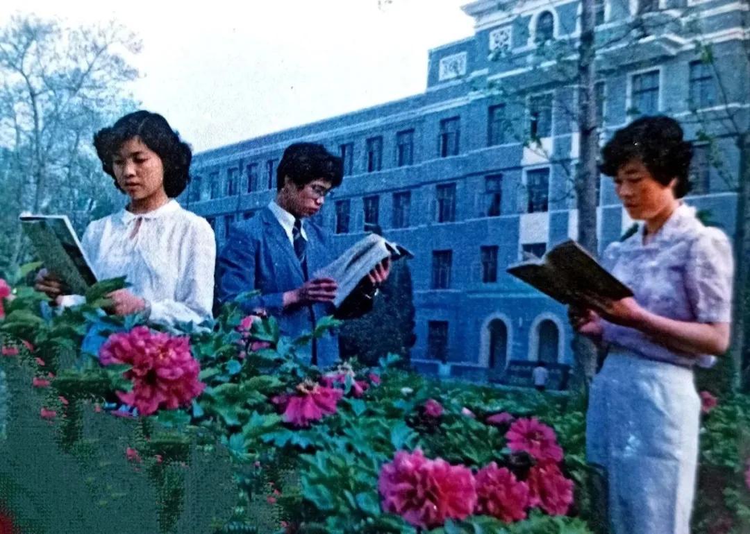 回味洛阳工学院北院的标志性建筑