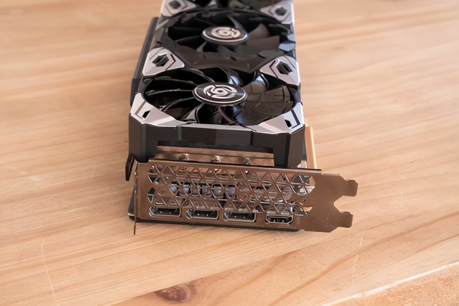 2021年度巨献：NVIDIA RTX 3080显卡横评 中