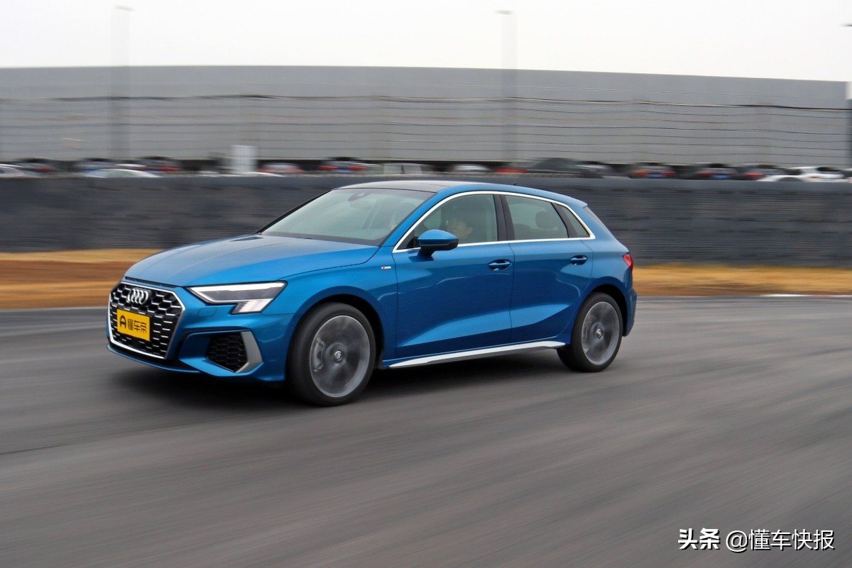运动兼具实用，试驾奥迪A3 Sportback