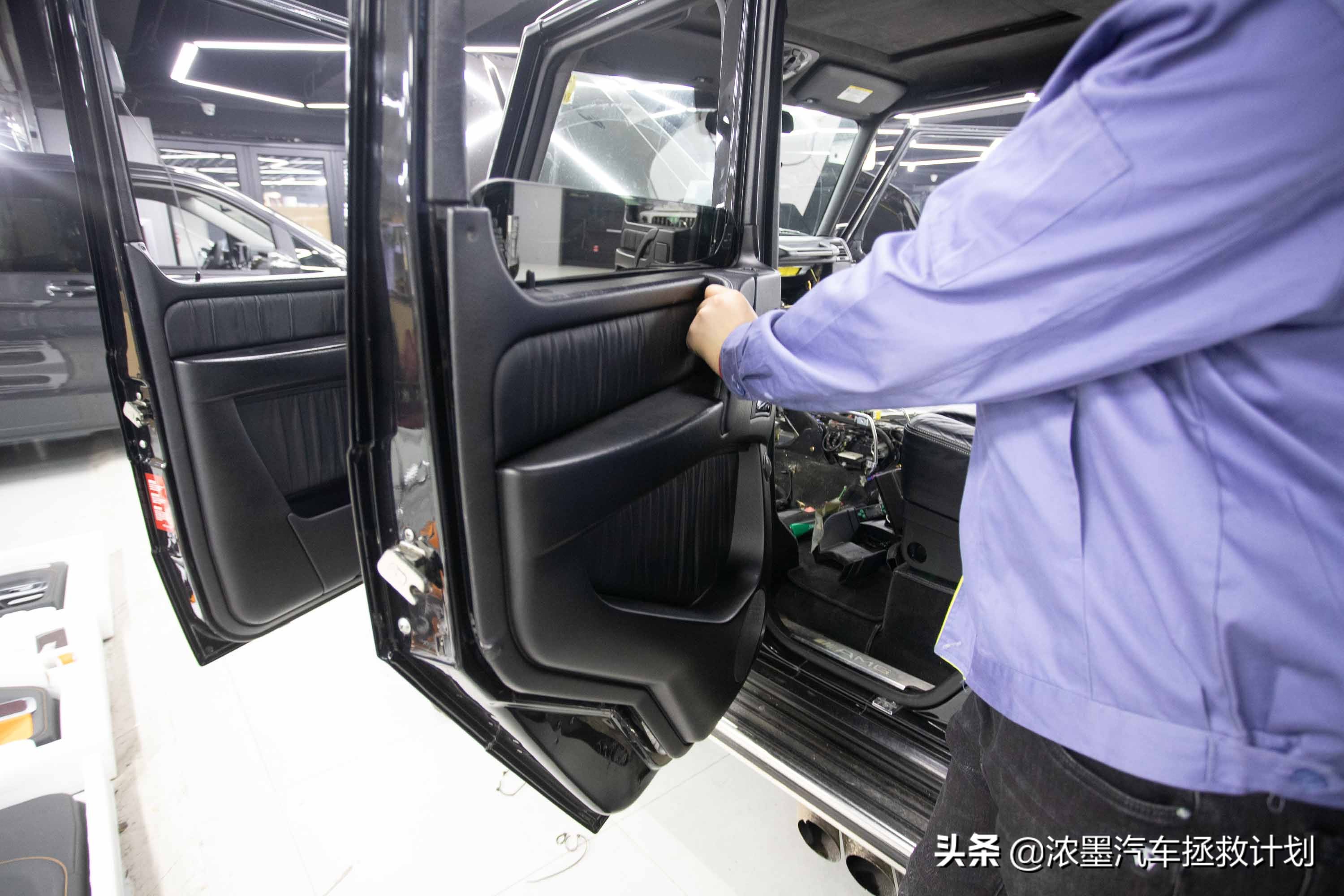 「两极反转」2009款奔驰G55内饰全面换装升级，结尾有惊喜