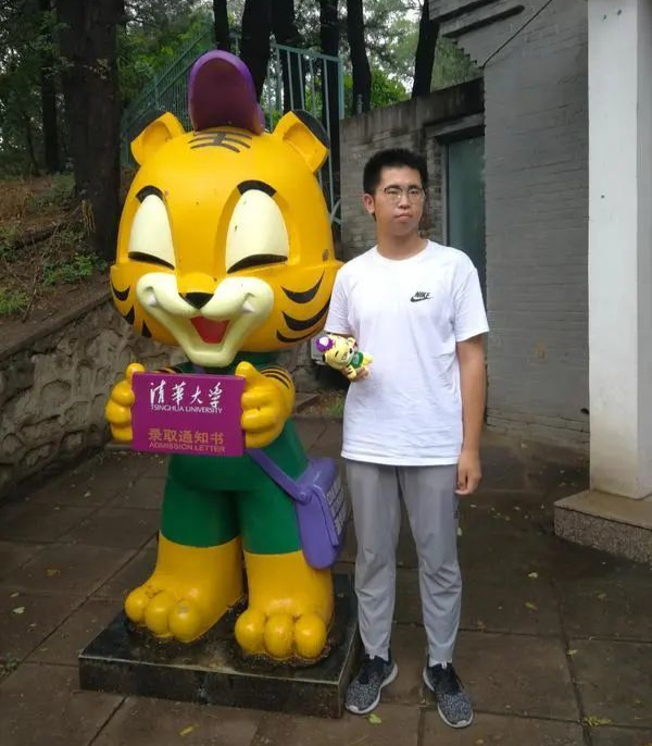 开封一高2017高考成绩（河南学霸689分）