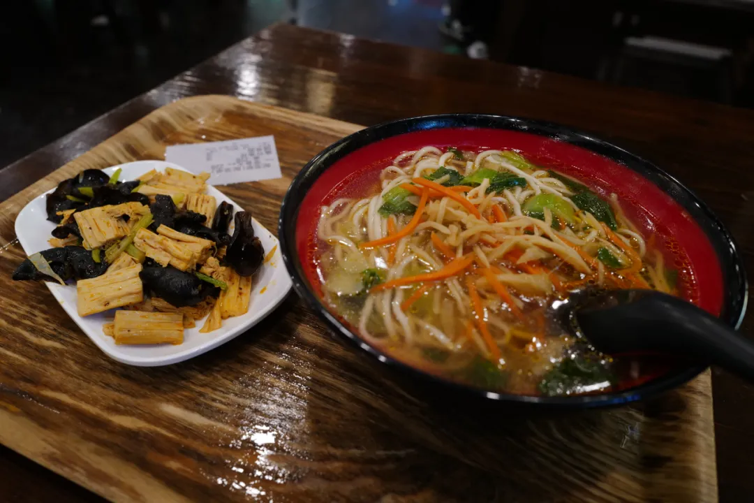 杭州素食餐厅:在一个没有肉的世界,我竟然也能吃到上瘾