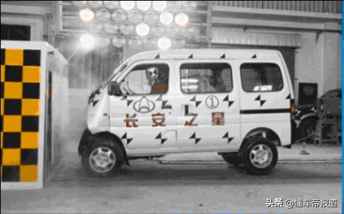 成长的苦涩：也曾把一手好牌打得稀烂 品长安汽车品牌历史