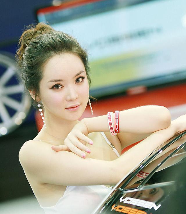 韩国第一美女车模：林智慧