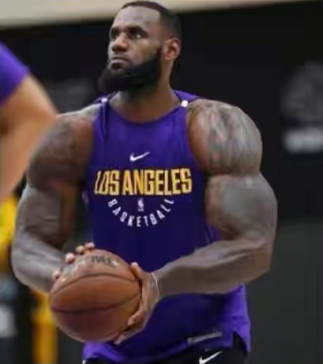 nba和cba哪个比较假(NBA历史上的假图很多，不过最能以假乱真的还是这5个)