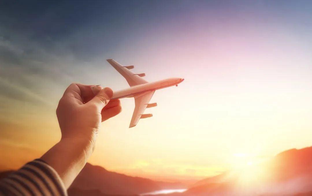 我问你长大了想做什么，你跟我说“长大了想开挖掘机”？