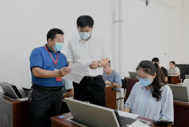 中国“最难”考试排名出炉，高考排进前三名，榜首不仅仅要靠努力