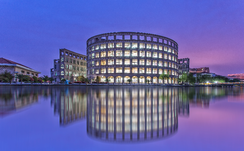 上海1所财经类学院，大部分外地人没听过，毕业生就业表现并不差