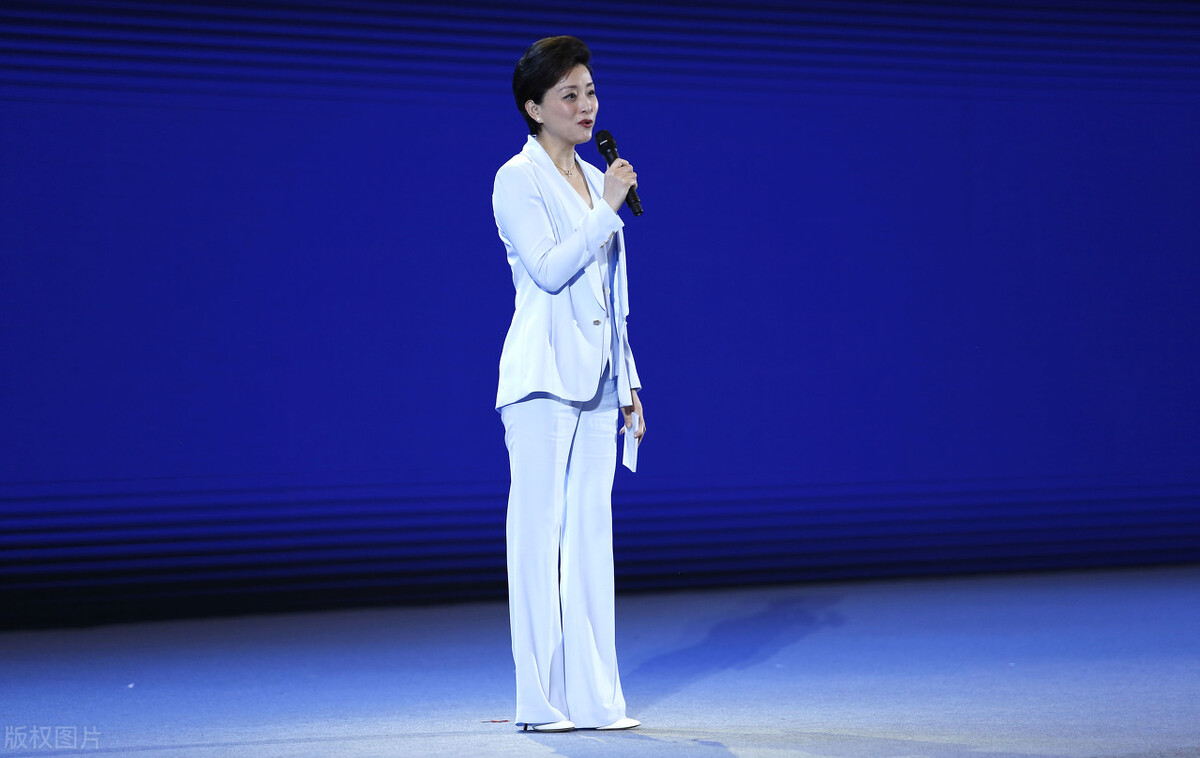 今日书单 |《大女生》:杨澜2021重磅新作