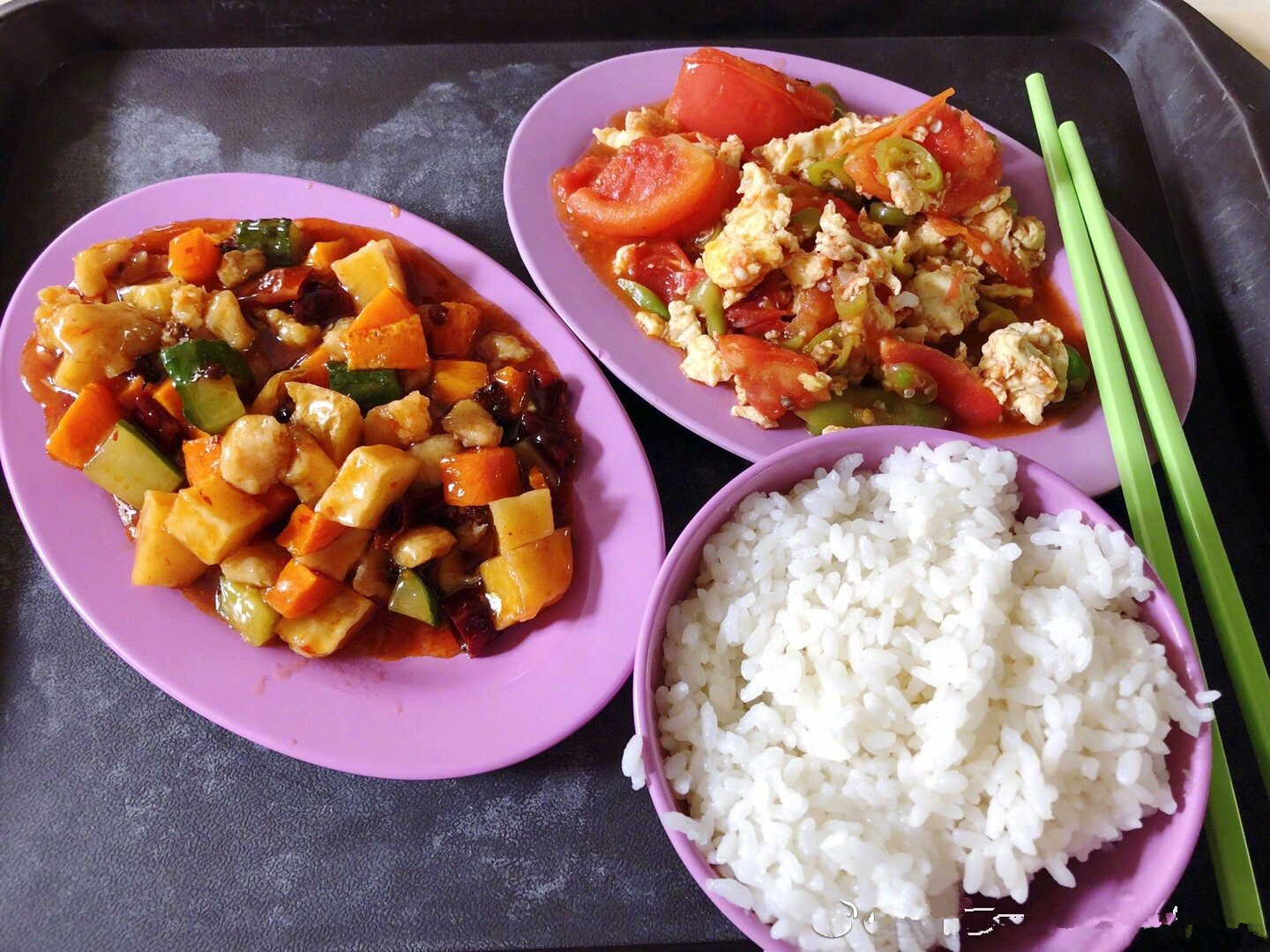 清华大学的伙食有多好？厨师年年外出学艺，为了吃，高考也值得拼