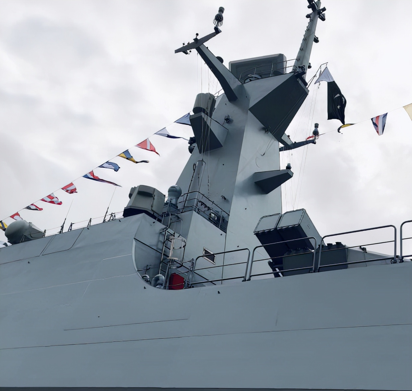 �й����֣���������054AP��������ӡ��Ӧ�ÿ��ö���̬�����ڸı�