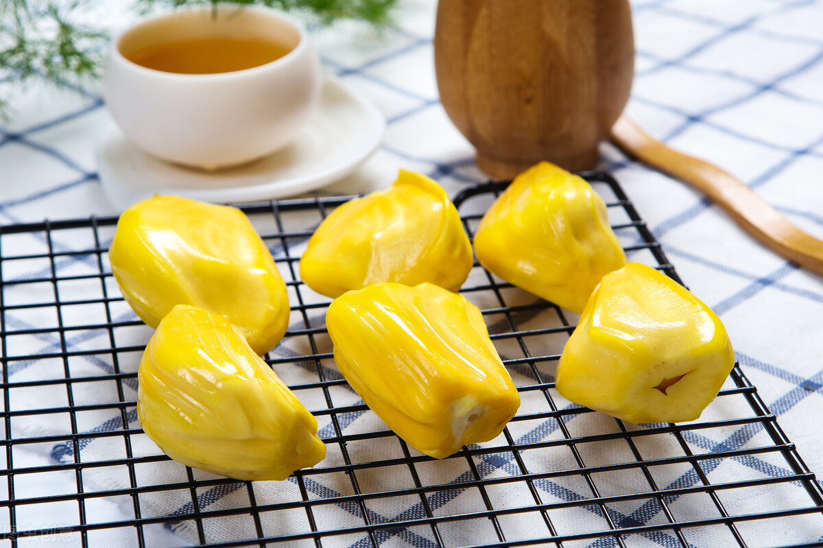 区分干苞和湿苞，吃了这么多菠萝蜜，你还知道哪些不同？
