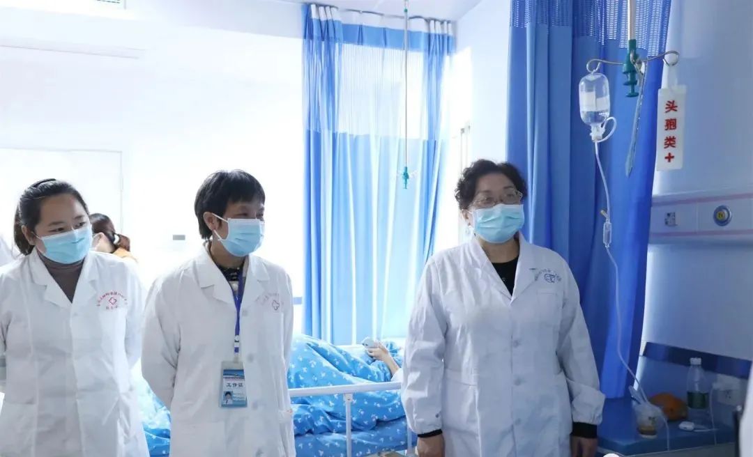 湖南怀化：不错！这家省级医药学院附属医院专家团来这个县了