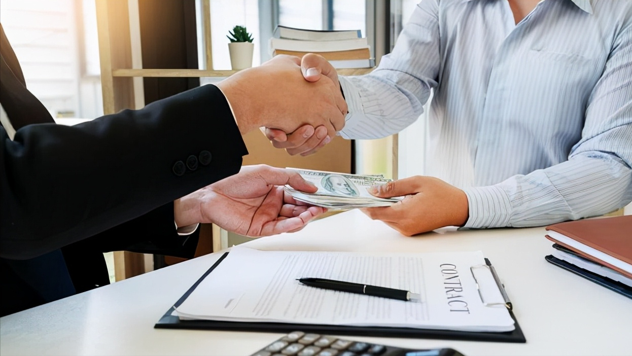 教育部通报6起学校违规收费行为，最高金额五千多万，引人深思