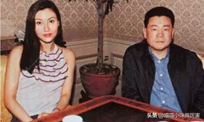 亚洲10位美女今昔颜值对比，山口百惠成老妇，关之琳医美痕迹明显