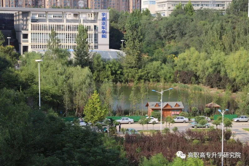 河南机电职业学院