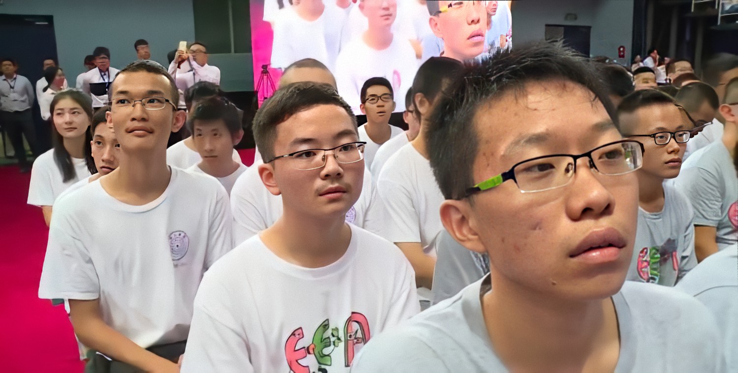 13岁神童645分考入清华，开学清华校长点名表扬，特别之处在哪？