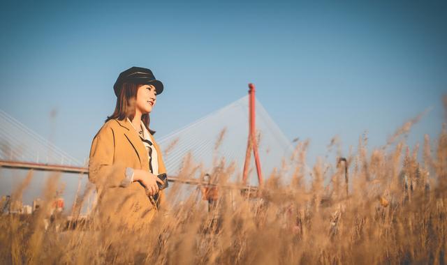 背叛后的心碎：爱成陌路，痛在无声