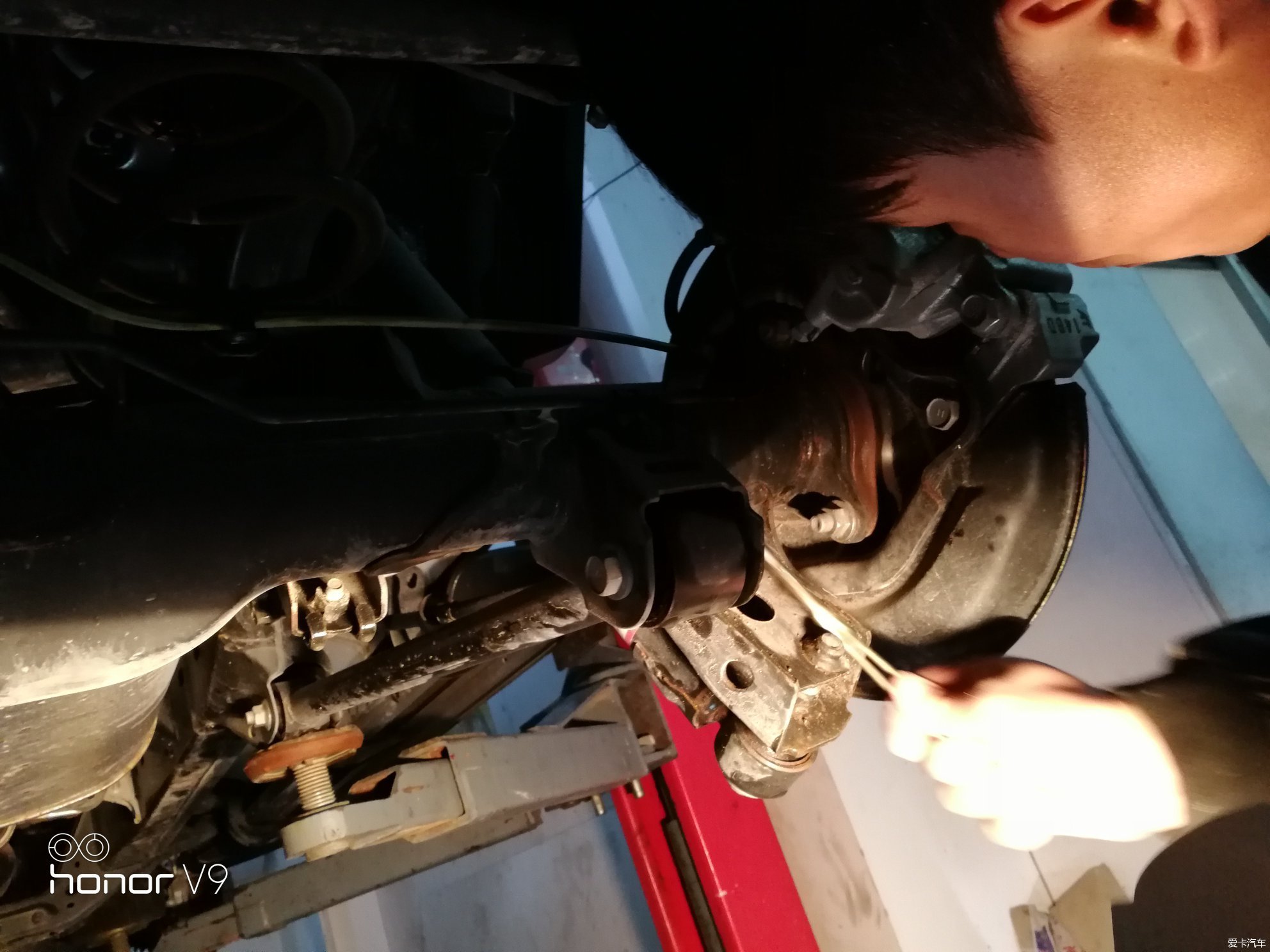 奶爸的自驾“遛娃神器”？丰田FJ酷路泽提车，轻度改装分享