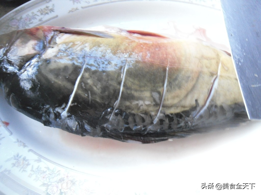 三道鳞的做法公布了，制作简单没有不常见的调味品，经典家常做法