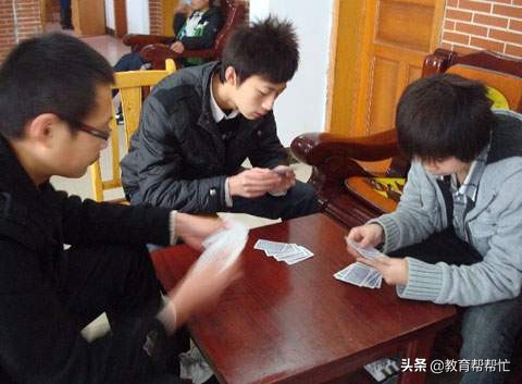 孩子高考只有100多分，还有必要去读所谓的大学吗？