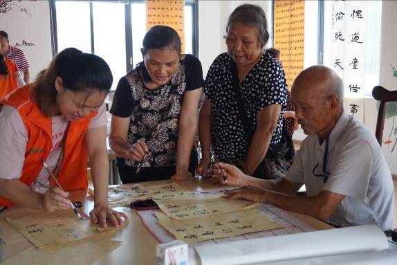 天河｜龙洞多了一个3200平米的服务中心，快来“打卡”体验