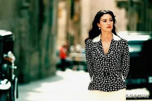 莫妮卡（Monica Bellucci）的美容健康习惯和瘦身保养经验