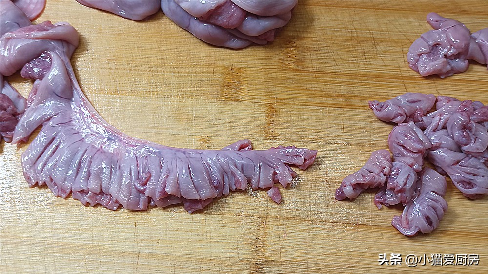 脆肠怎么做好吃（又脆又辣的脆肠家常做法教程）