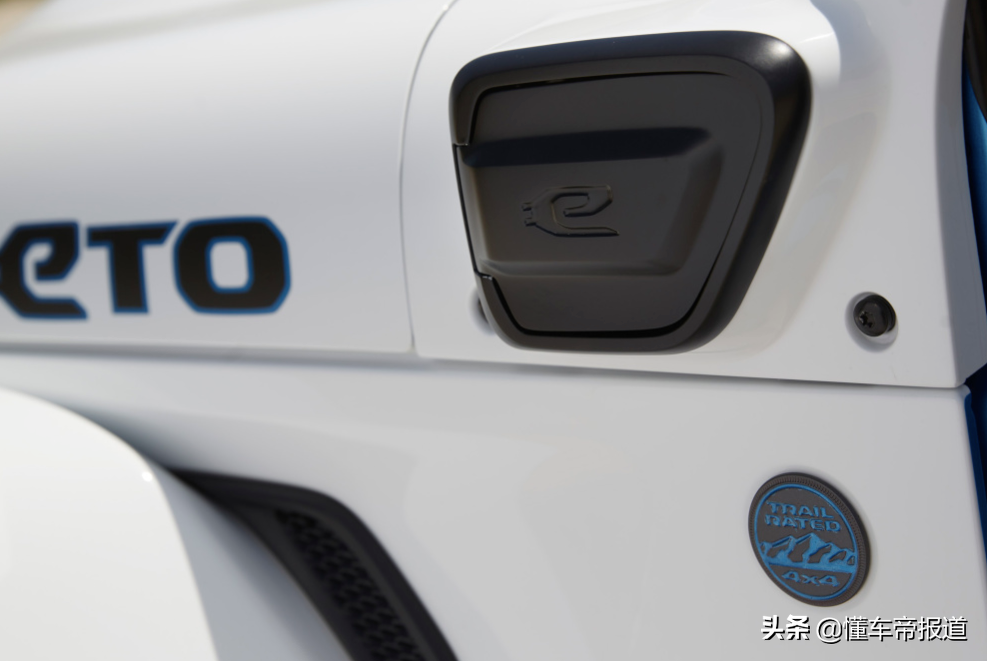 新车｜Jeep四款新车官图发布，看看“官改”车型到底怎么样？