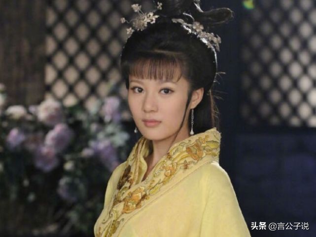 10大“秘史美人”今昔对比，有人改名退圈，有人成导演“小女友”