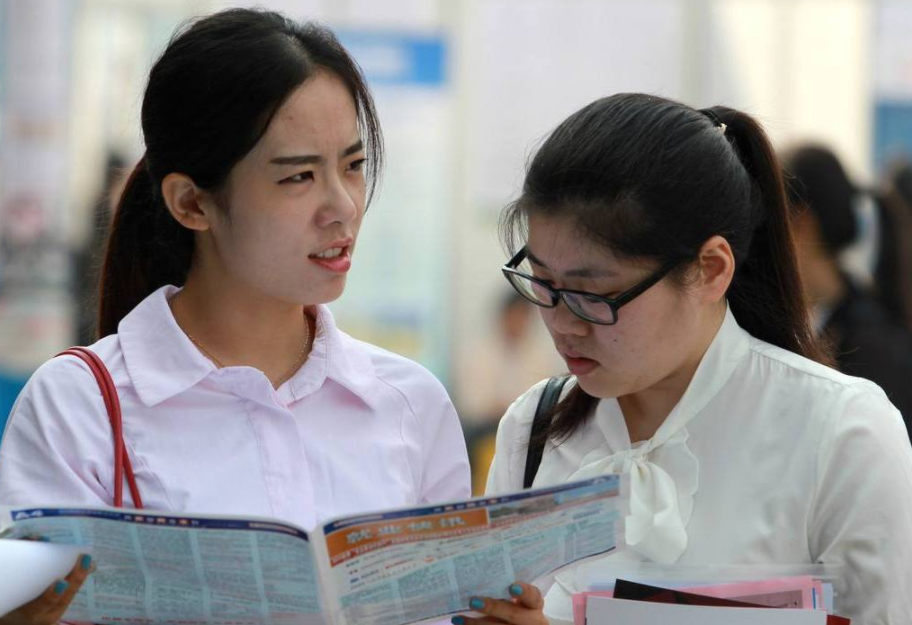 考不上大学不要愁，这些大专专业，毕业一样找到好工作