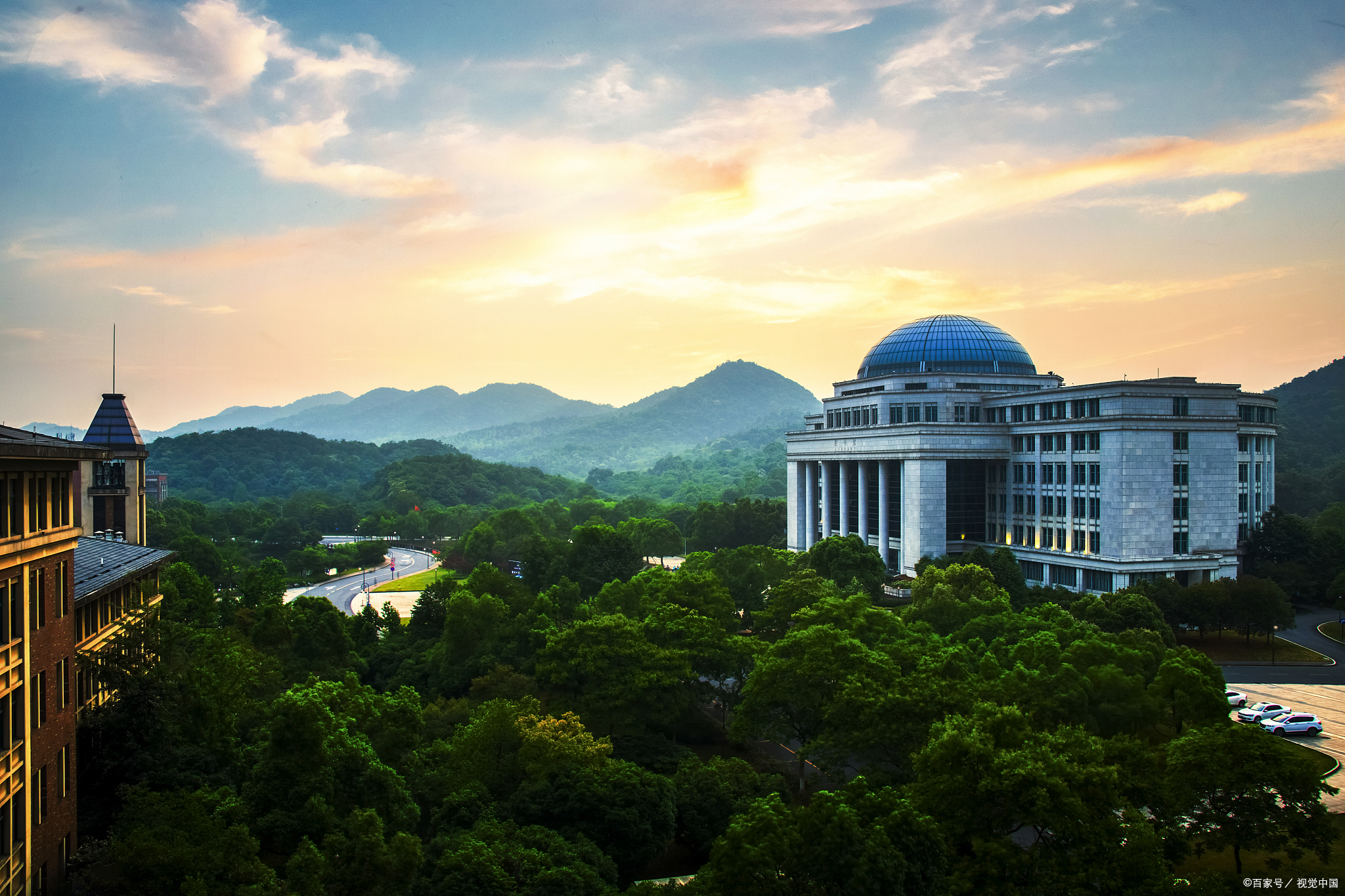 浙江这3所“重量级”学院，被纳入考研“黑名单”，学生谨慎选择