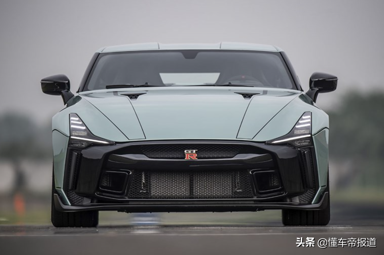 新车 | 售价770万元！“战神”日产GT-R50终于开启交付，有钱难买