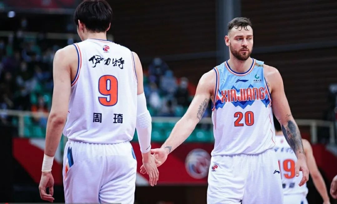 周奇为什么去nba打球(钱少事多离家远！周琦为什么要去NBL？)