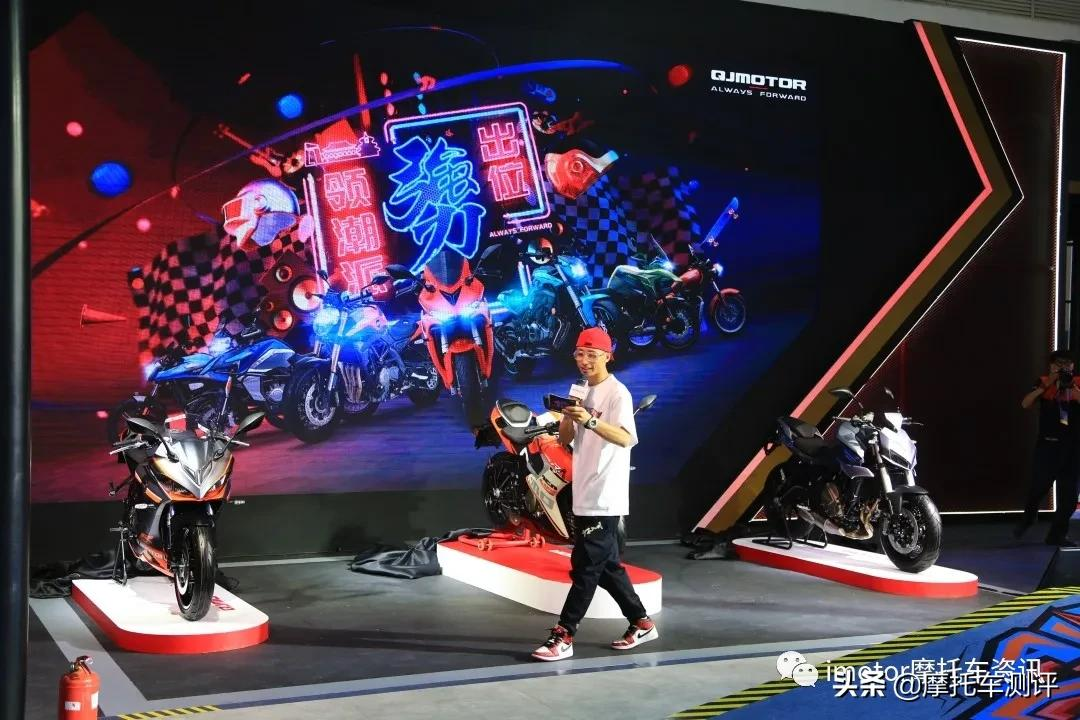 2021北京摩展┃19999元,赛250限时预售,QJMOTOR认准年轻人市场