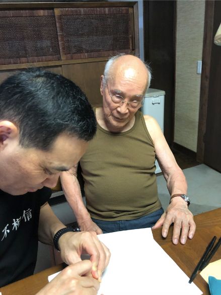 谷川俊太郎的想象宇宙：用平静写出人类共同的生命困惑