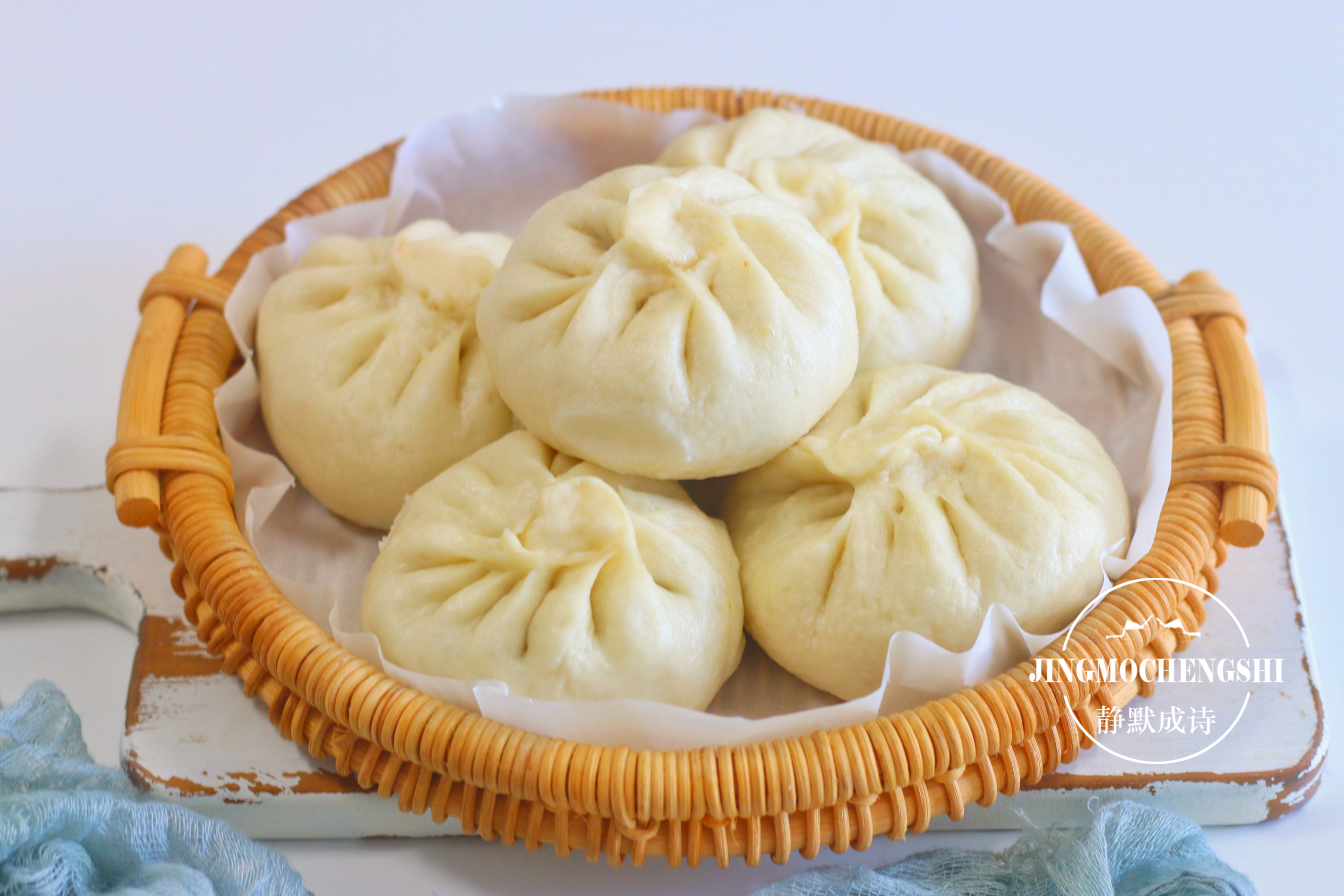 肉渣包子馅的做法大全窍门(油渣白菜包子馅怎么调)-君心之家