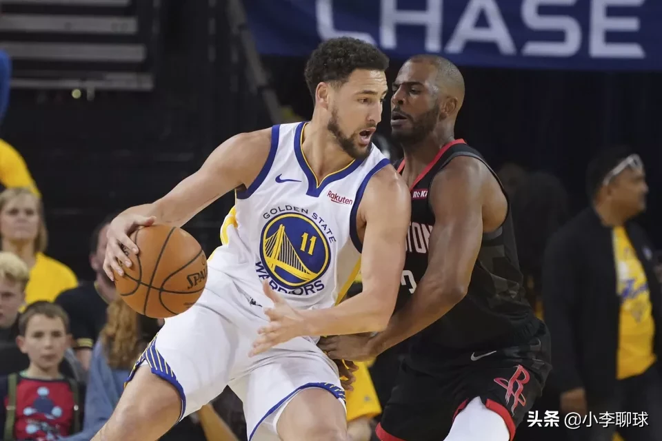 nba为什么要单膝跪地(库里单膝跪地确实有冤情，NBA官方公布火勇大战最新裁判报告)