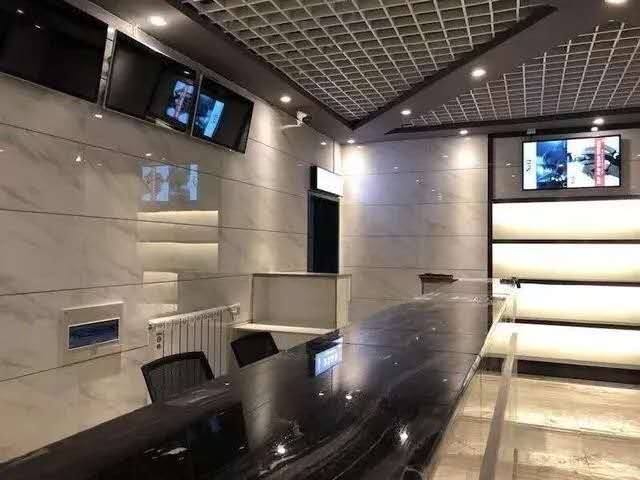 坐拥亚洲最大的连体教学楼，网红美食吃不完，西安这高校火了！