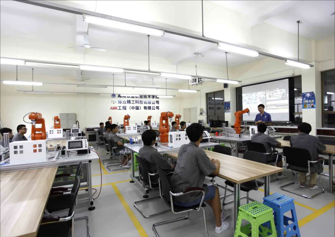 权威发布 | 湖南铁道职业技术学院2021年单独招生简章(参考)