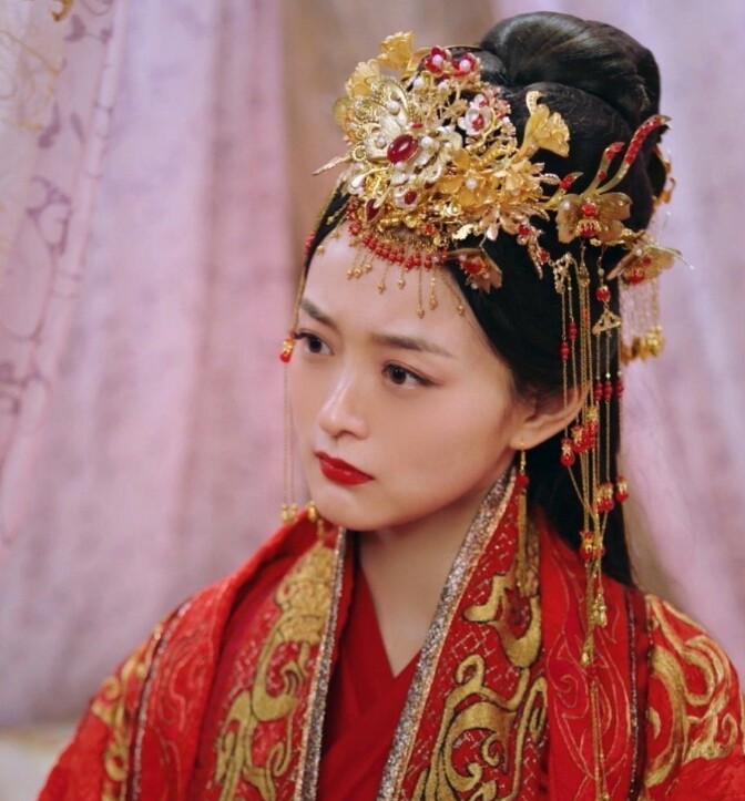 如梦令电视剧吴希泽(搭档吴希泽如梦令来袭,何泓姗锦心似玉待播,与