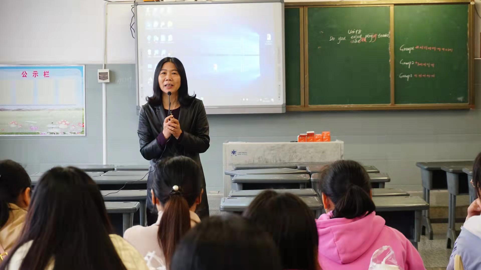 隆回县小学英语青年教师提升工作坊线下集中培训