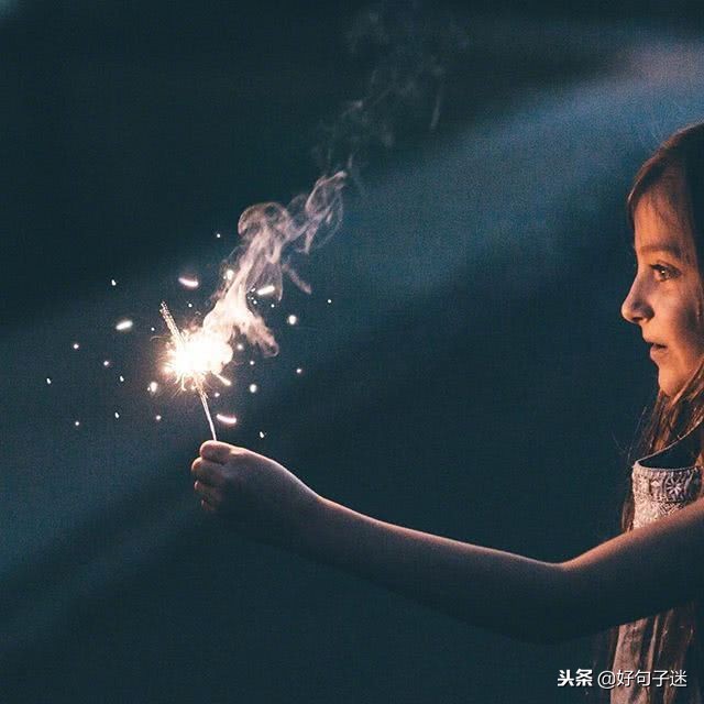 形容心痛到极点的句子 痛到骨子里心碎的句子图片