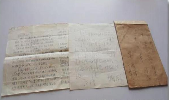 意外收到一封“意见信”，华国锋回复：破除个人迷信请从我开始