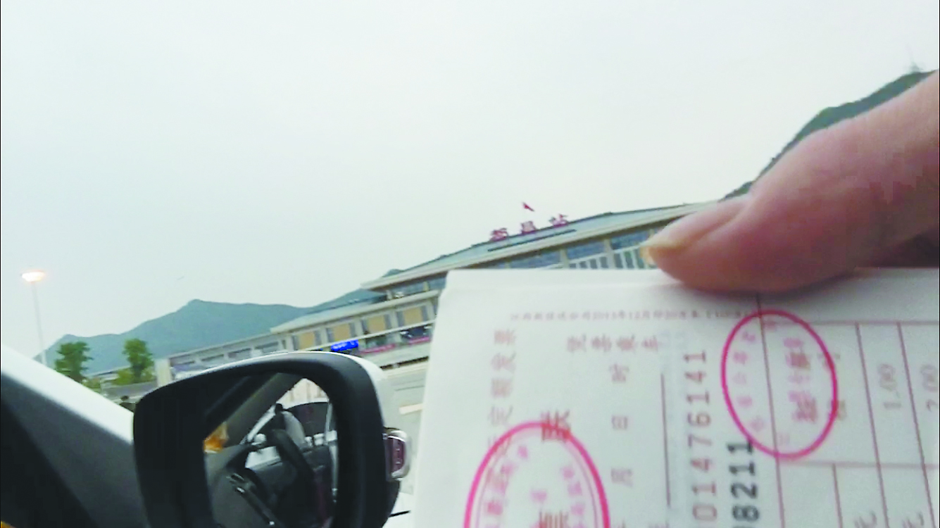 都昌站往返县城黑车泛滥 交通局：人手不够，会整治